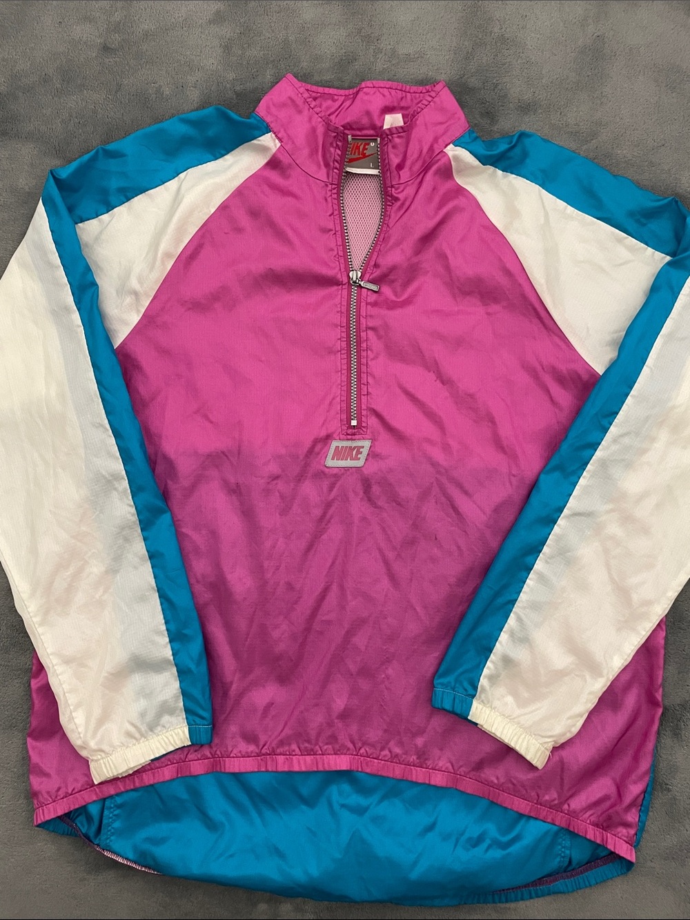 VINTAGE 80s/90s Nike Nylon track jacket